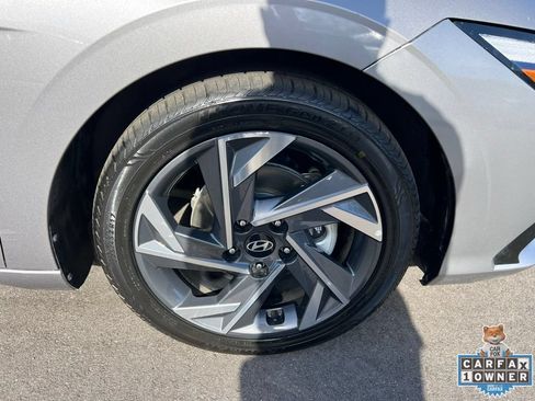 Used 2024 Hyundai Elantra Limited FWD image 13
