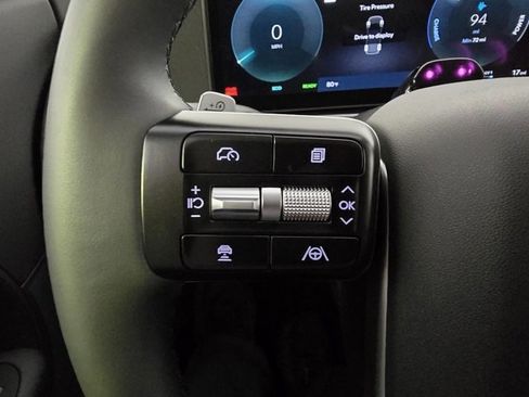 New 2026 Hyundai Ioniq 9 SE image 18