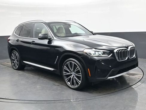 Used 2023 BMW X3 sDrive30i w/ Premium Package image 2