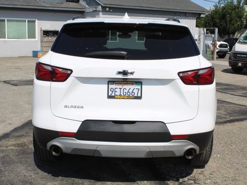 Used 2022 Chevrolet Blazer LT FWD image 5