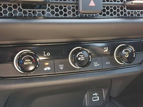 Used 2025 Honda HR-V Sport image 15