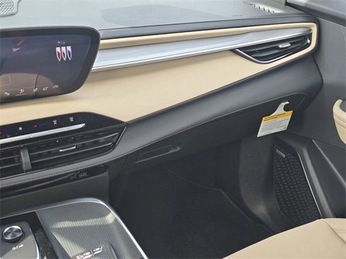 New 2026 Buick Enclave Preferred image 17