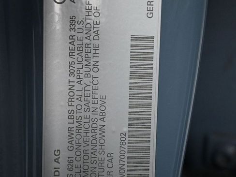 Used 2022 Audi e-tron GT Premium Plus image 9