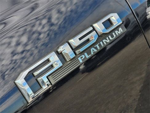 Used 2019 Ford F150 Platinum w/ Equipment Group 701A Luxury image 12