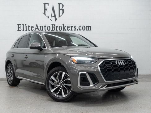 Used 2023 Audi Q5 2.0T Premium w/ Convenience Package AWD/4WD image 49