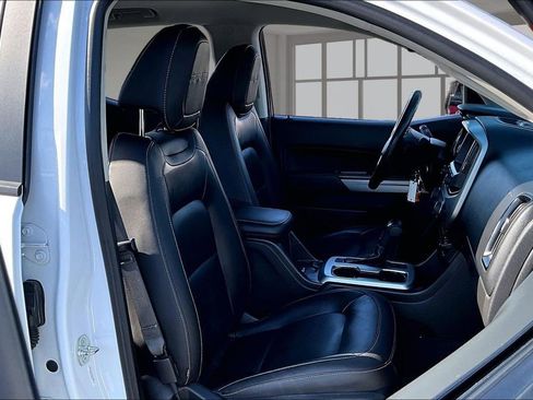 Used 2021 Chevrolet Colorado ZR2 w/ ZR2 Dusk Special Edition image 7