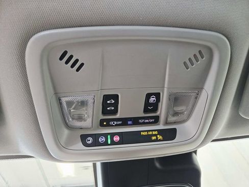 Used 2024 Chevrolet Malibu LT image 28