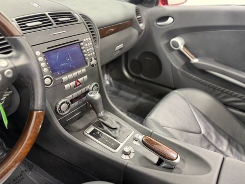 Used 2005 Mercedes-Benz SLK 350 SLK 350 Roadster 2D image 23