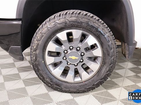 Used 2024 Chevrolet Silverado 2500 Custom w/ Custom Convenience Package image 16