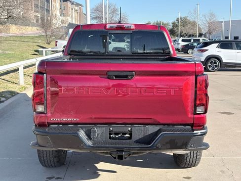Used 2024 Chevrolet Colorado Trail Boss w/ Technology Package image 5