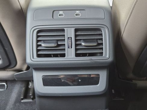 Certified 2025 Audi Q5 Premium Plus w/ Premium Plus image 36