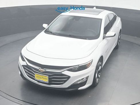 Used 2024 Chevrolet Malibu LT FWD image 21