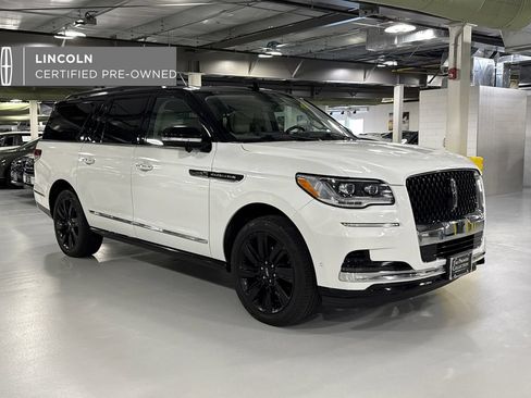 Certified 2024 Lincoln Navigator L Black Label AWD/4WD image 1