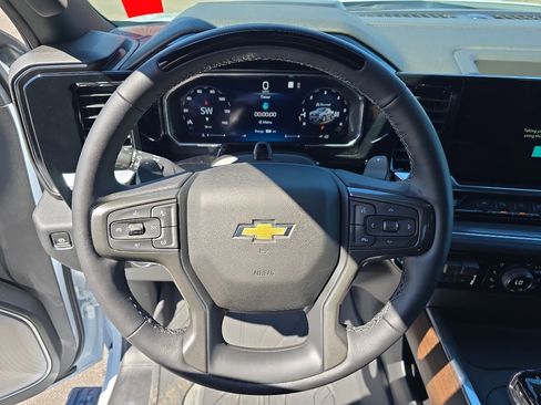 New 2026 Chevrolet Silverado 1500 High Country AWD/4WD image 15