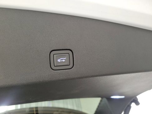 New 2025 Cadillac XT6 Sport image 20