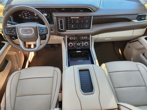 Certified 2023 GMC Yukon XL Denali w/ Max Trailering Package image 28