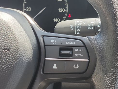 Used 2025 Honda HR-V LX image 21