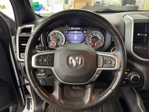 Used 2021 RAM 1500 Big Horn AWD/4WD image 5