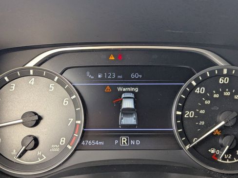 Certified 2022 Nissan Frontier SV image 28