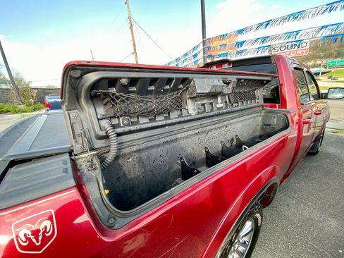 Used 2013 RAM 1500 Laramie image 26