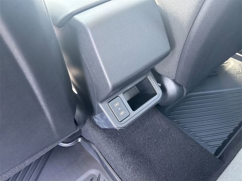 New 2025 Kia K4 LXS image 26