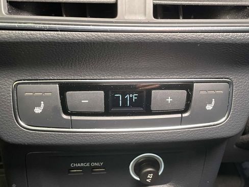 Used 2019 Audi Q5 2.0T Premium Plus w/ Premium Plus Package image 25