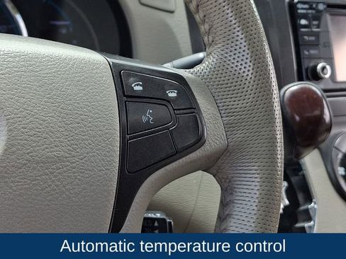 Used 2014 Toyota Sienna XLE w/ Entertainment Package AWD/4WD image 8
