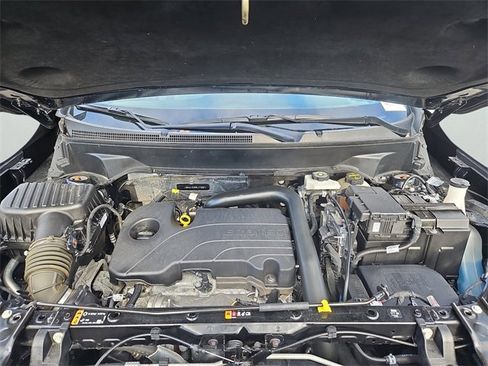 Used 2024 GMC Terrain SLT image 34