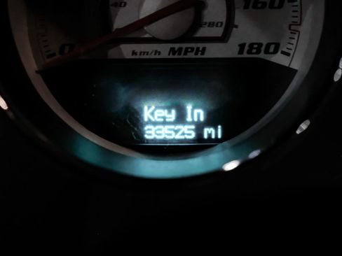 Used 2013 Dodge Challenger SRT8 Core image 17