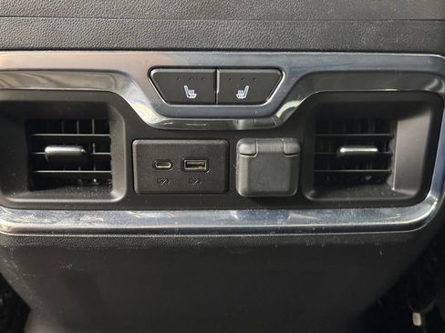 Used 2020 Chevrolet Silverado 1500 LTZ w/ LTZ Plus Package image 19