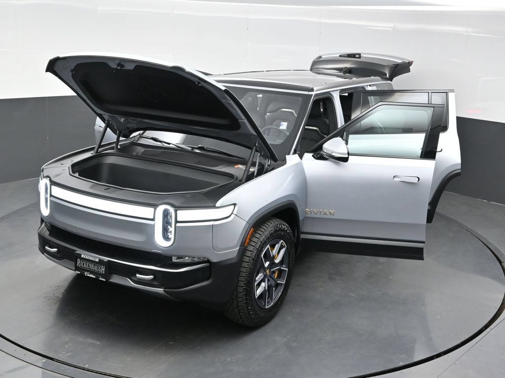 Used 2023 Rivian R1S Adventure Quad AWD/4WD image 43