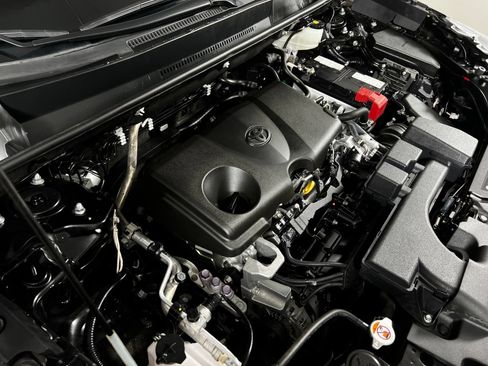 Certified 2024 Toyota RAV4 XLE FWD image 10
