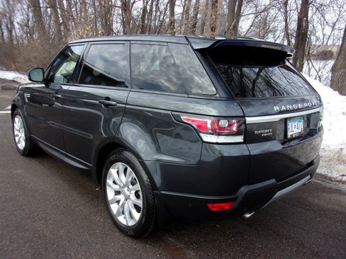 Used 2016 Land Rover Range Rover Sport HSE image 3