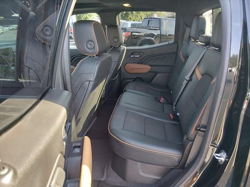 Used 2024 GMC Canyon AT4 w/ Technology Package AWD/4WD image 14