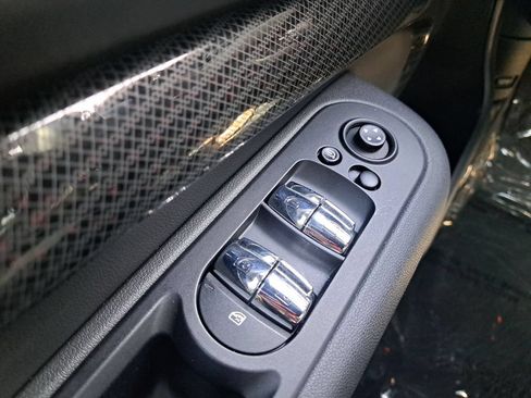 Used 2022 MINI Cooper Clubman S AWD/4WD image 23