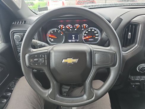 Used 2024 Chevrolet Silverado 3500 W/T image 19