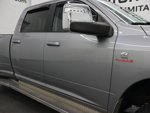 Used 2023 RAM 3500 Laramie AWD/4WD image 25