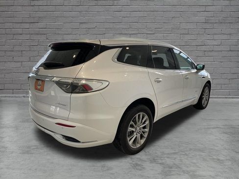 Used 2023 Buick Enclave Avenir w/ Avenir Technology Package AWD/4WD image 32