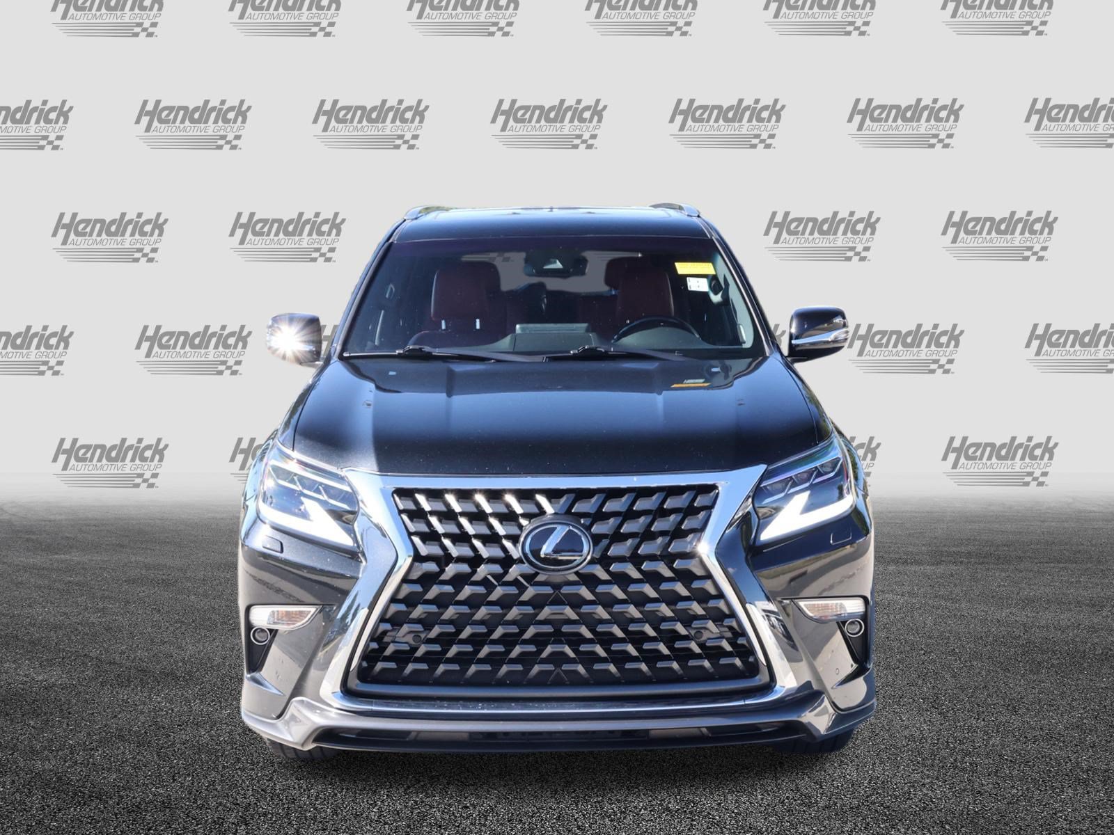 Used 2023 Lexus GX 460 Premium w/ Accessory Package AWD/4WD image 3