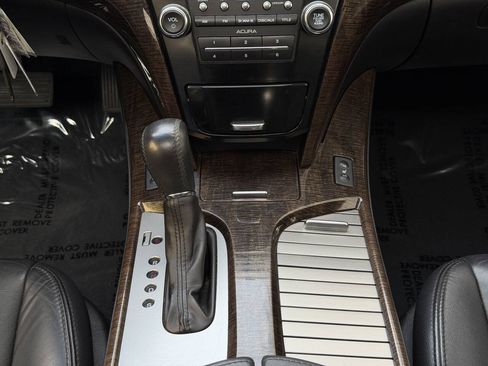 Used 2012 Acura MDX AWD/4WD image 16