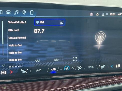 New 2026 Chevrolet Traverse Z71 image 15