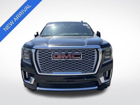 Used 2024 GMC Yukon Denali image 7