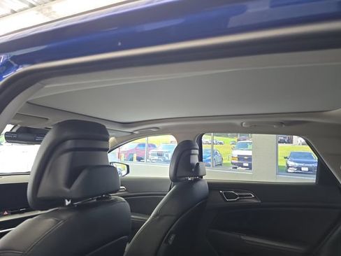 Used 2024 Kia Sportage SX FWD image 13