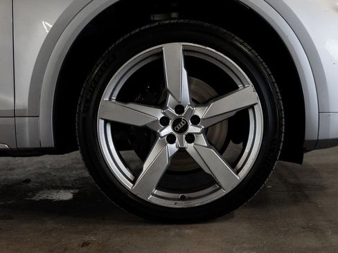 Used 2022 Audi SQ5 Premium Plus image 12