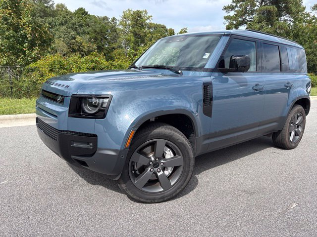 Used 2026 Land Rover Defender 110 S AWD/4WD image 1