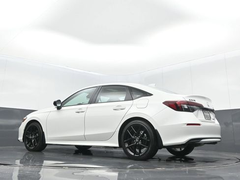 Certified 2026 Honda Civic Sport image 17