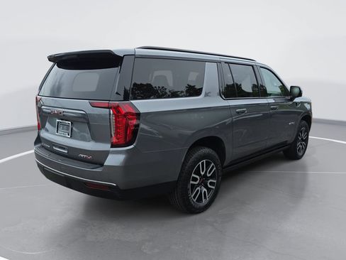 Certified 2021 GMC Yukon XL AT4 w/ AT4 Premium Package AWD/4WD image 3