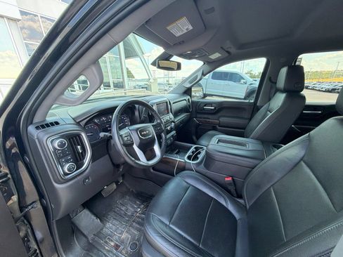 Used 2019 GMC Sierra 1500 SLT AWD/4WD image 16