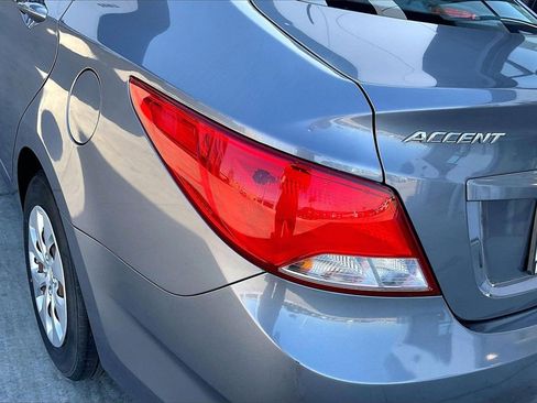 Used 2017 Hyundai Accent SE image 27