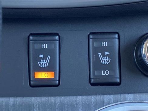 Used 2016 Nissan Murano S image 8